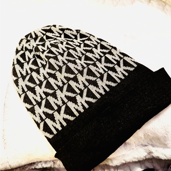 Michael Kors Accessories - Michael Kors Hat.